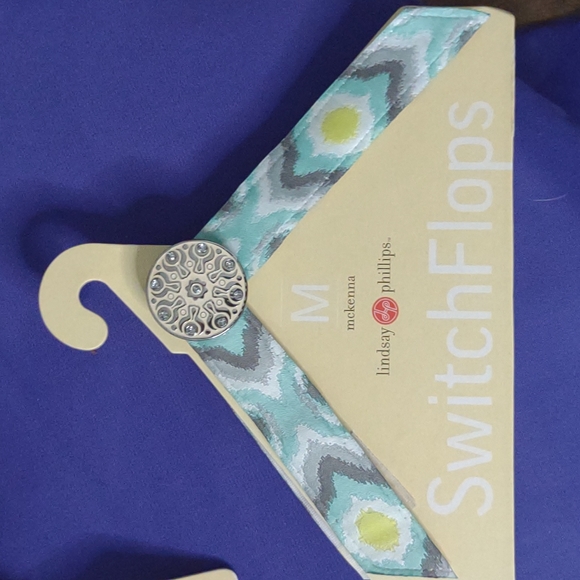 Switch flops by Lindsay Phillips set of 6 - Picture 2 of 11